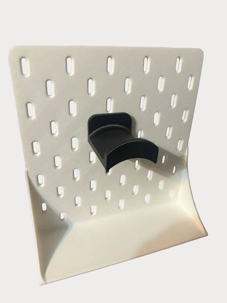 Headset Halter fuer IKEA Skadis – platzsparende Aufbewahrung
